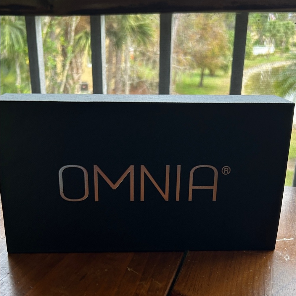 Omnia professional 9pc zip case set